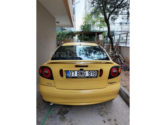 Sahibinden Renault Megane 1.6 Coupe RN 1998 Model
