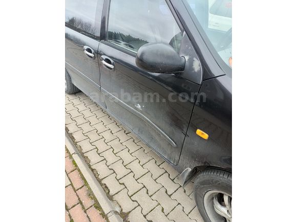 Sahibinden Kia Carnival 2.9 TD 2001 Model