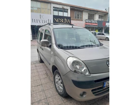 Sahibinden Renault Kangoo Multix 1.5 dCi Expression 2011 Model