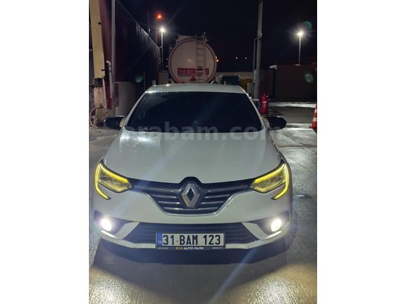 Sahibinden Renault Megane 1.5 Blue DCI Icon 2020 Model