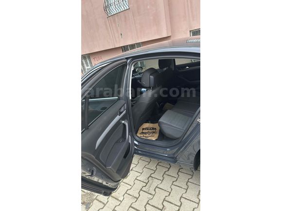 Hatasız Volkswagen Passat 1.5 TSi Business 2021 Muş