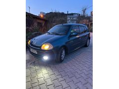 Sahibinden Renault Clio 1.6 klimalı RXT 2001 Model