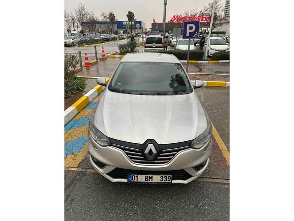 Sahibinden Renault Megane 1.5 Blue DCI Touch 2019 Model 