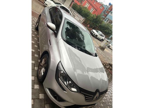 Sahibinden Renault Megane 1.5 Blue DCI Touch 2019 Model 
