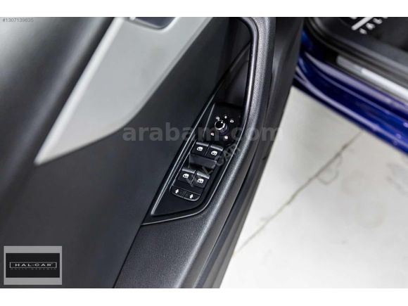 HAL-CAR'DAN 2015 AUDİ A4 1.4 TFSİ S-TRONİK BOYASIZZ HATASIZZ !!!