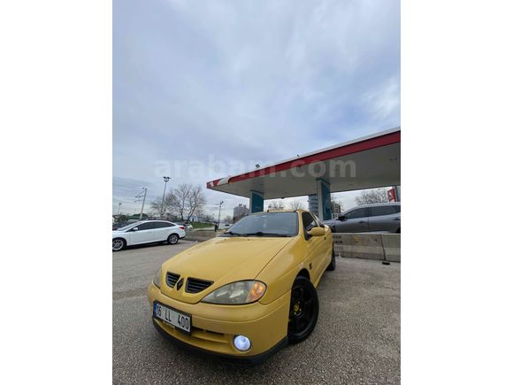 Sahibinden Renault Megane 1.6 Coupe Expression 2000 Model  345.000 km Sarı