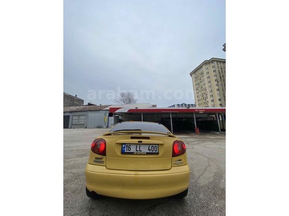 Sahibinden Renault Megane 1.6 Coupe Expression 2000 Model  345.000 km Sarı