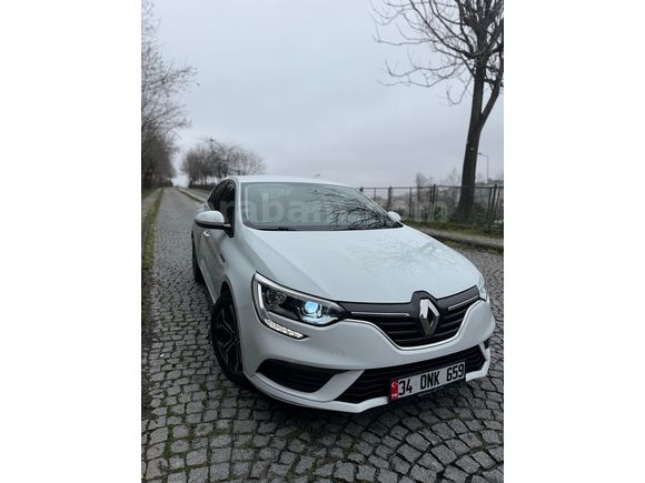 Sahibinden Renault Megane 1.3 TCe Joy 2020 Model
