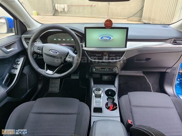 2025 14.900 KM Focus 1.5 EcoBlue Titanium X