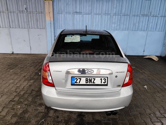 Sahibinden Hyundai Accent Era 1.5 CRDi Team 2011 Model