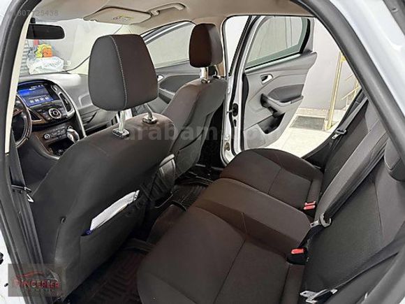 ''DİNÇERLER'' 2016 FOCUS ORJİNAL 174.000 KM DİZEL OTOMATİK