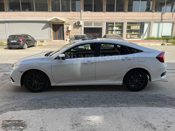 2020 CIVIC 1.6İDTEC ELEGANCE_ORJİNAL_OTOMATİK_SUNROOF_KREDİ_