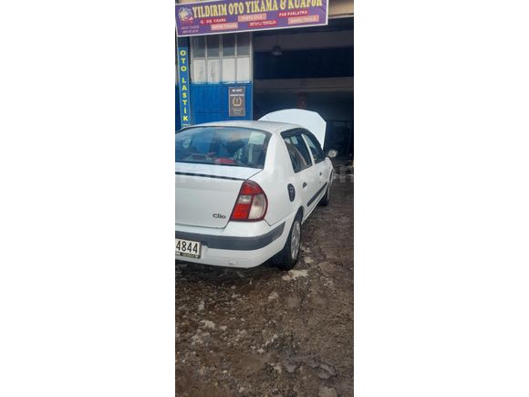 Sahibinden Renault Clio 1.5 dCi Authentique 2003 Model