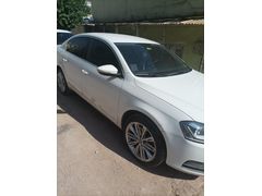Sahibinden Volkswagen Passat 1.6 TDi BlueMotion Comfortline 2012 Model  285.000 km Beyaz