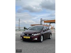 UZMAN OTOMOTİVDEN DEĞİŞENSİZ ECO ELEGANCE LANSMAN RENK CİVİC