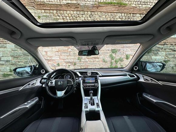 2019 ÇIKIŞ HASAR KAYITSIZ MAKYAJLI KASA SUNROOF GERİ GÖRÜŞ FULL
