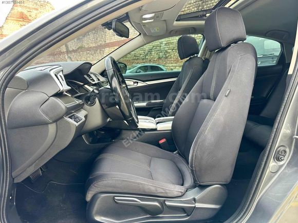 2019 ÇIKIŞ HASAR KAYITSIZ MAKYAJLI KASA SUNROOF GERİ GÖRÜŞ FULL