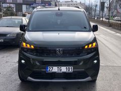 Sahibinden Peugeot Rifter 1.5 BlueHDI GT 2025 Model 