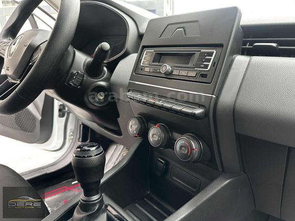 DERE MOTORS'DAN 2022 MODEL RENAULT CLIO 108,000 KM