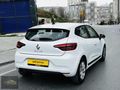 DERE MOTORS'DAN 2022 MODEL RENAULT CLIO 108,000 KM