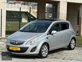YEŞİLMOTORSDAN CAM TAVANLI OPEL CORSA