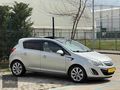 YEŞİLMOTORSDAN CAM TAVANLI OPEL CORSA