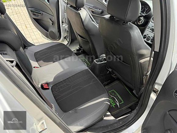 YEŞİLMOTORSDAN CAM TAVANLI OPEL CORSA
