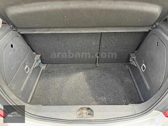 YEŞİLMOTORSDAN CAM TAVANLI OPEL CORSA