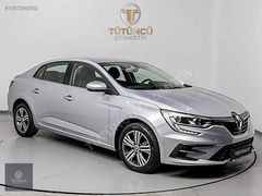2024 MEGANE 1.3TCE 140HP TOUCH OTOMATİK 40.000KM BAKIMLI %20