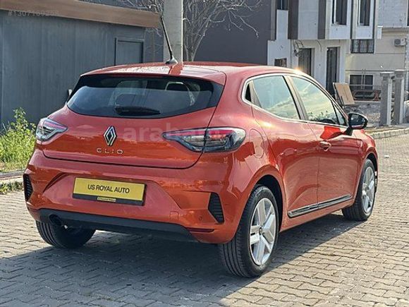 2024 MODEL RENAULT CLİO 1.0TCE 9BİN KM HATASIZ/1.050.000TL KREDİ