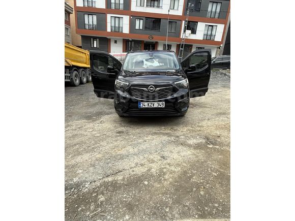Sahibinden Opel Combo 1.5 CDTI Ultimate 2022 Model