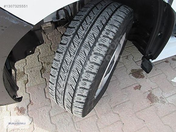 BÜYÜKSOYLU'DAN 2023 FORD CUSTOM 11+1 MİNİBÜS AC