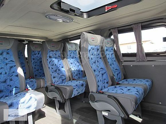 BÜYÜKSOYLU'DAN 2023 FORD CUSTOM 11+1 MİNİBÜS AC