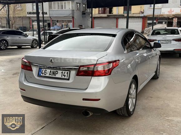 KARATUT AUTO'DAN 2013 BOYASIZ LATİTUDE 1.5 DCİ KK TEK ÇKM 0 KOM