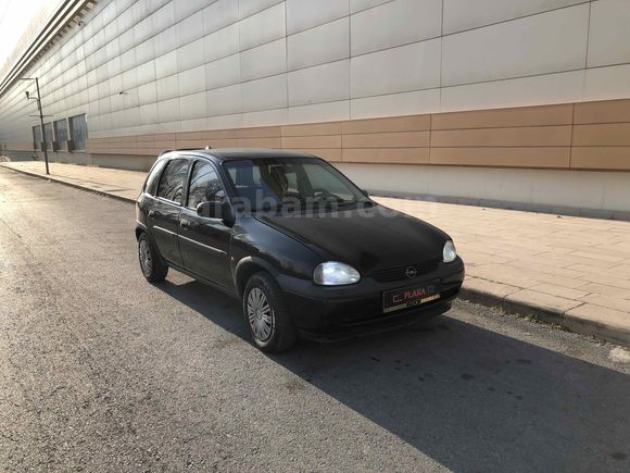Sahibinden Opel Corsa 1.4 Swing 1998 Model  237.000 km Siyah