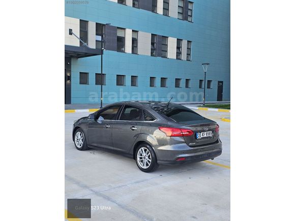 2017 MODEL FORD FOCUS /120000 KM