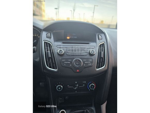 2017 MODEL FORD FOCUS /120000 KM