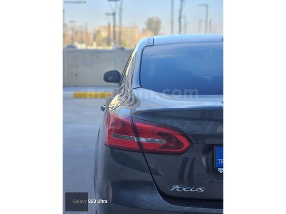 2017 MODEL FORD FOCUS /120000 KM