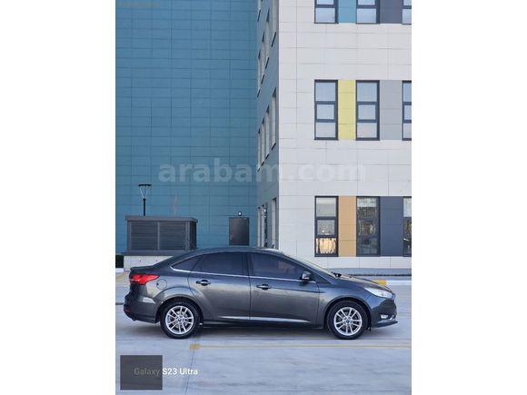 2017 MODEL FORD FOCUS /120000 KM