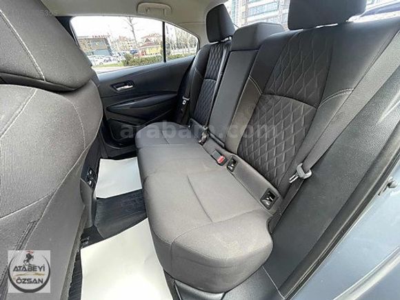 DEĞİŞENSİZ HATASIZ 2022 COROLLA 1.5 vision multidrive s