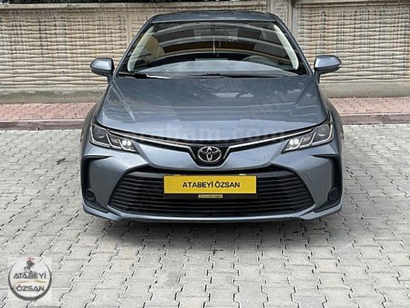 DEĞİŞENSİZ HATASIZ 2022 COROLLA 1.5 vision multidrive s