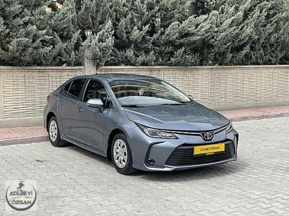 DEĞİŞENSİZ HATASIZ 2022 COROLLA 1.5 vision multidrive s