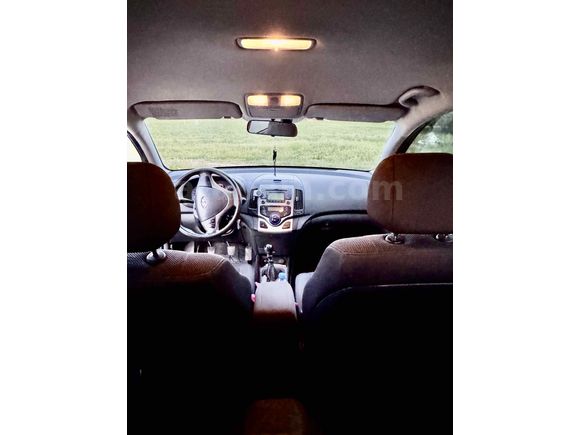 Sahibinden Hyundai i30 1.6 CRDi CW Mode 2010 Model 