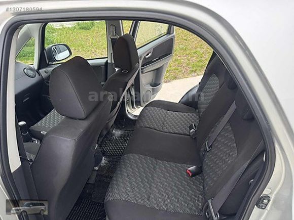 EMSALSİZ TEMİZLİKTE 1.6 LPG KARTA TAKSİT
