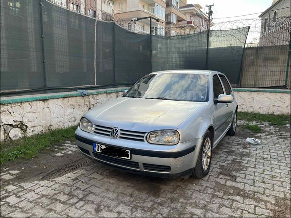 Acil memurdan  Volkswagen Golf 1.6 
