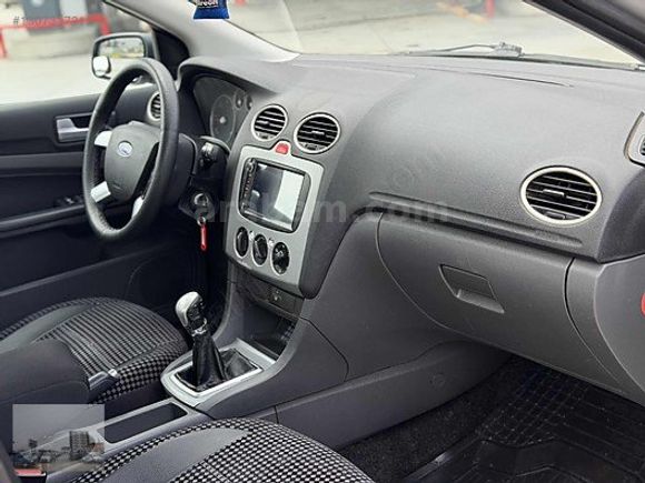 HATASIZ 2008 MODEL FORD FOCUS