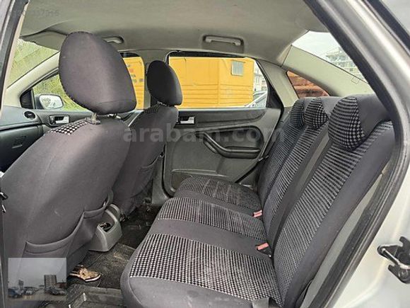 HATASIZ 2008 MODEL FORD FOCUS