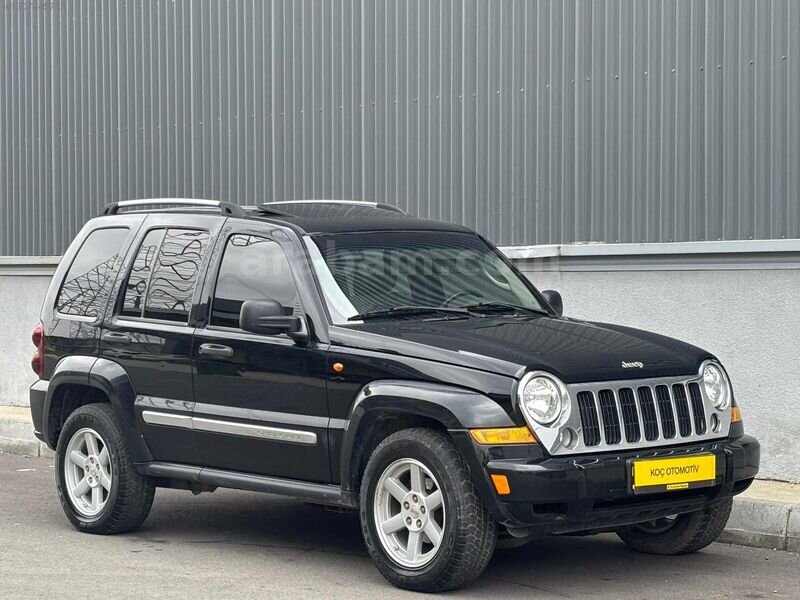 Galeriden Jeep Cherokee 2.8 CRD Limited 2006 Model Sakarya 178.000 km Siyah