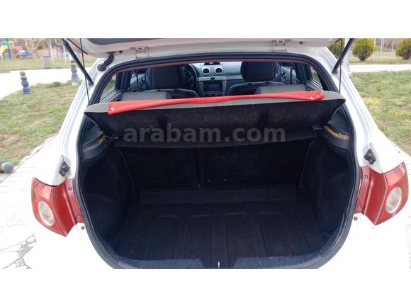 Memurdan Düşük km Aile Araci Chevrolet Lacetti 1.4 WTCC 2009