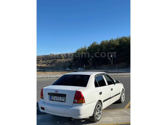 Sahibinden Hyundai Accent 1.5 CRDi Admire 2003 Model 